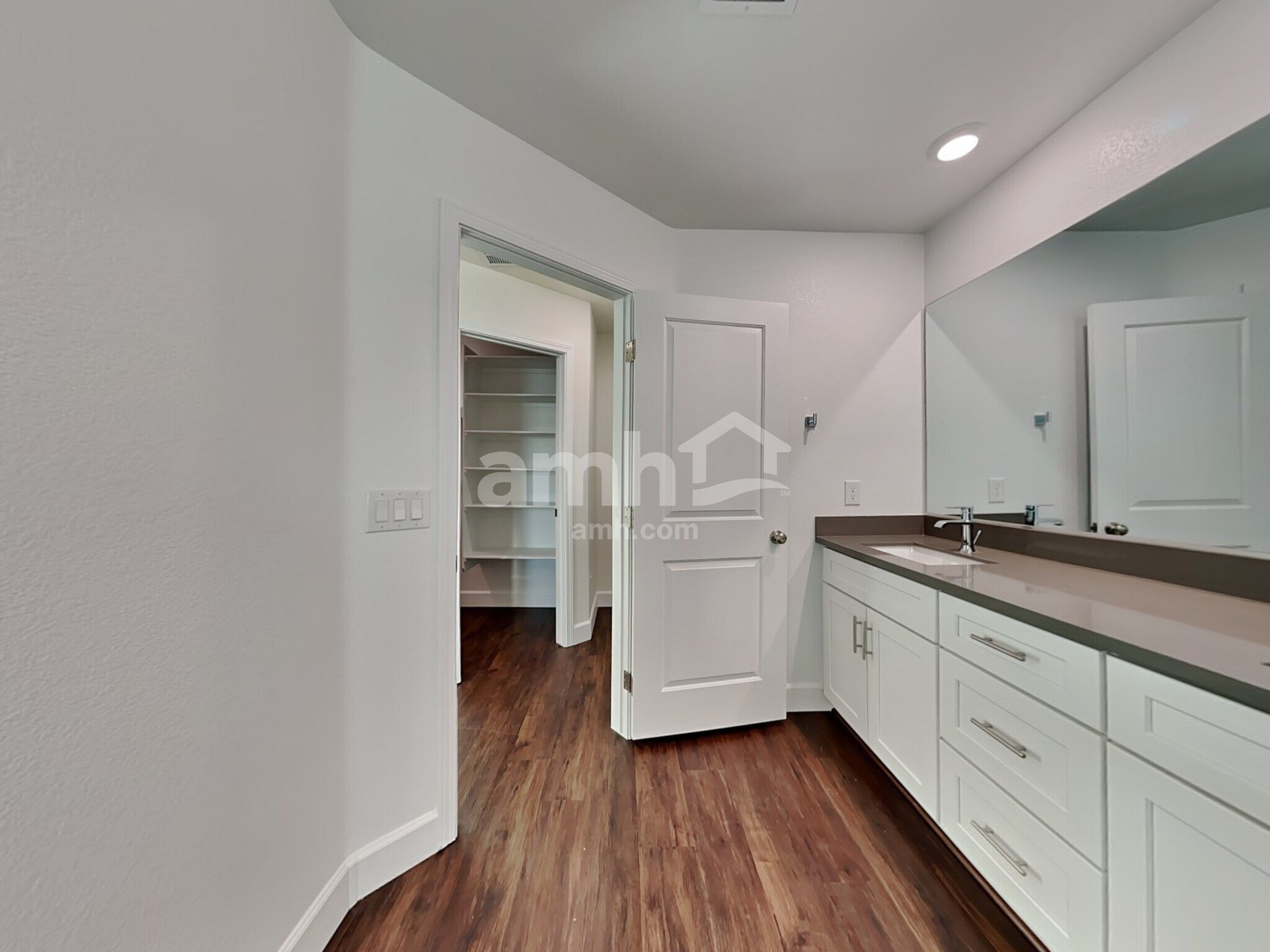 Building Photo - 274 Yasmin Daylily Pl