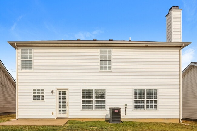 Building Photo - 236 Quiet Ln