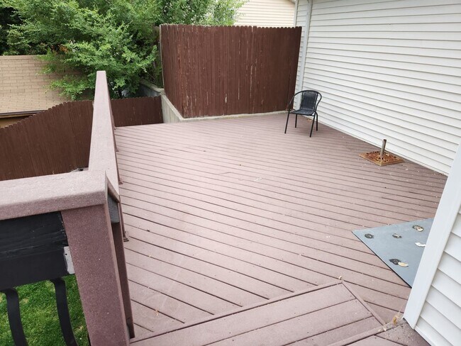 Building Photo - Great 5 Bed 3 Bath Remodeled Home