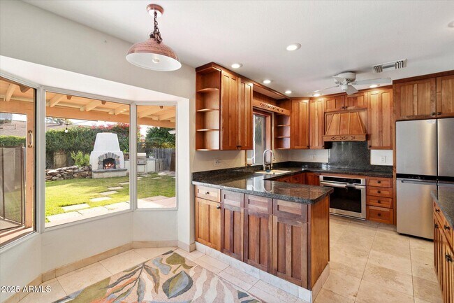 Building Photo - 6503 S Bonarden Ln