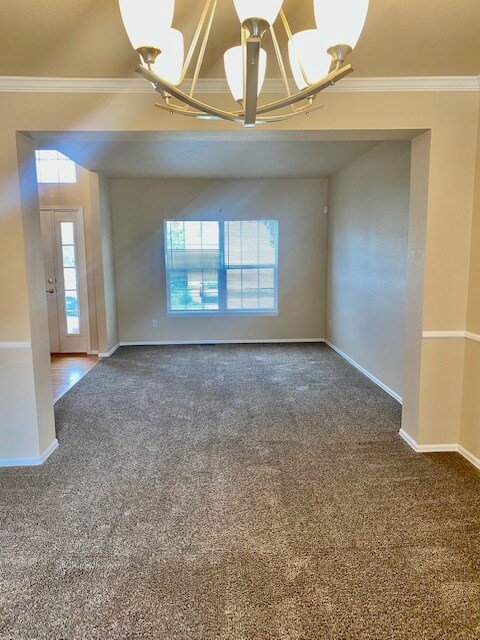 Building Photo - 1124 Meadow Oaks Dr