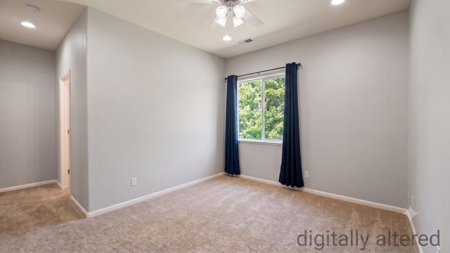 Building Photo - 5265 N Elk River Rd