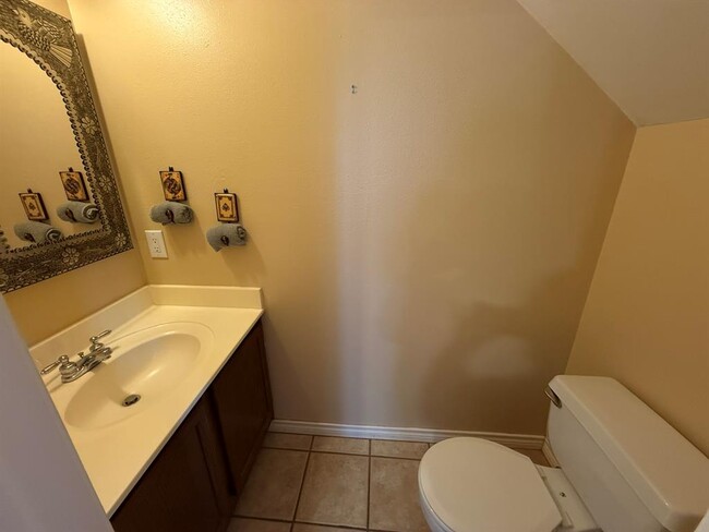 Building Photo - 1307 Rockridge St