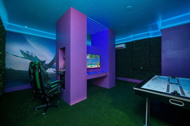 Building Photo - 16388 St Kitts Cir