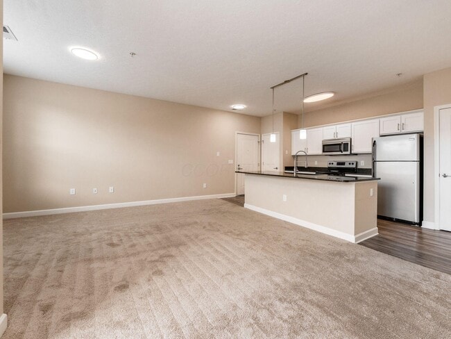 Building Photo - 5853 Spruce Forest Dr