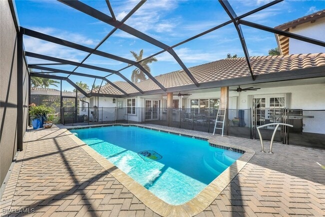 Building Photo - 911 Giralda Ct