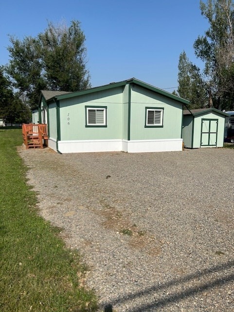 Primary Photo - 106 Hickory Dr