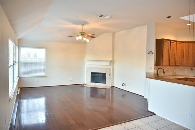 Building Photo - 9912 Wyndbrook Dr