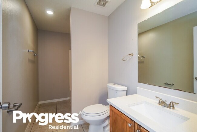 Building Photo - 13743 Riverpath Grove Dr