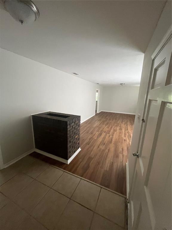 Building Photo - 6350 Gilbert Dr W