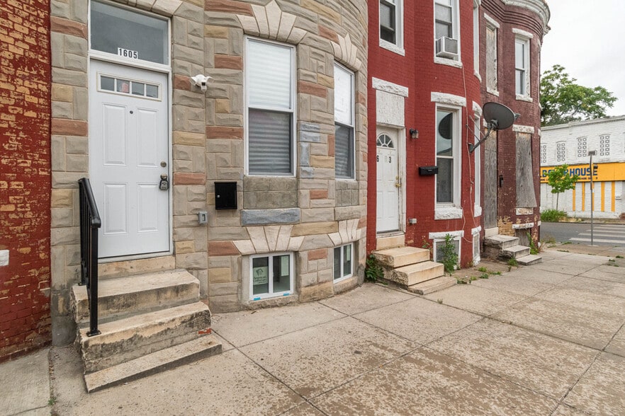 Close to Restaurants and Shops! - 1605 McKean Ave