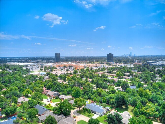 Building Photo - 2304 NW 56th Terrace