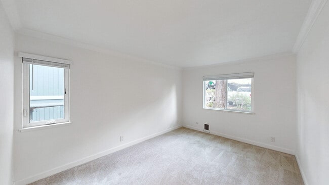 Building Photo - 461 Ignacio Blvd