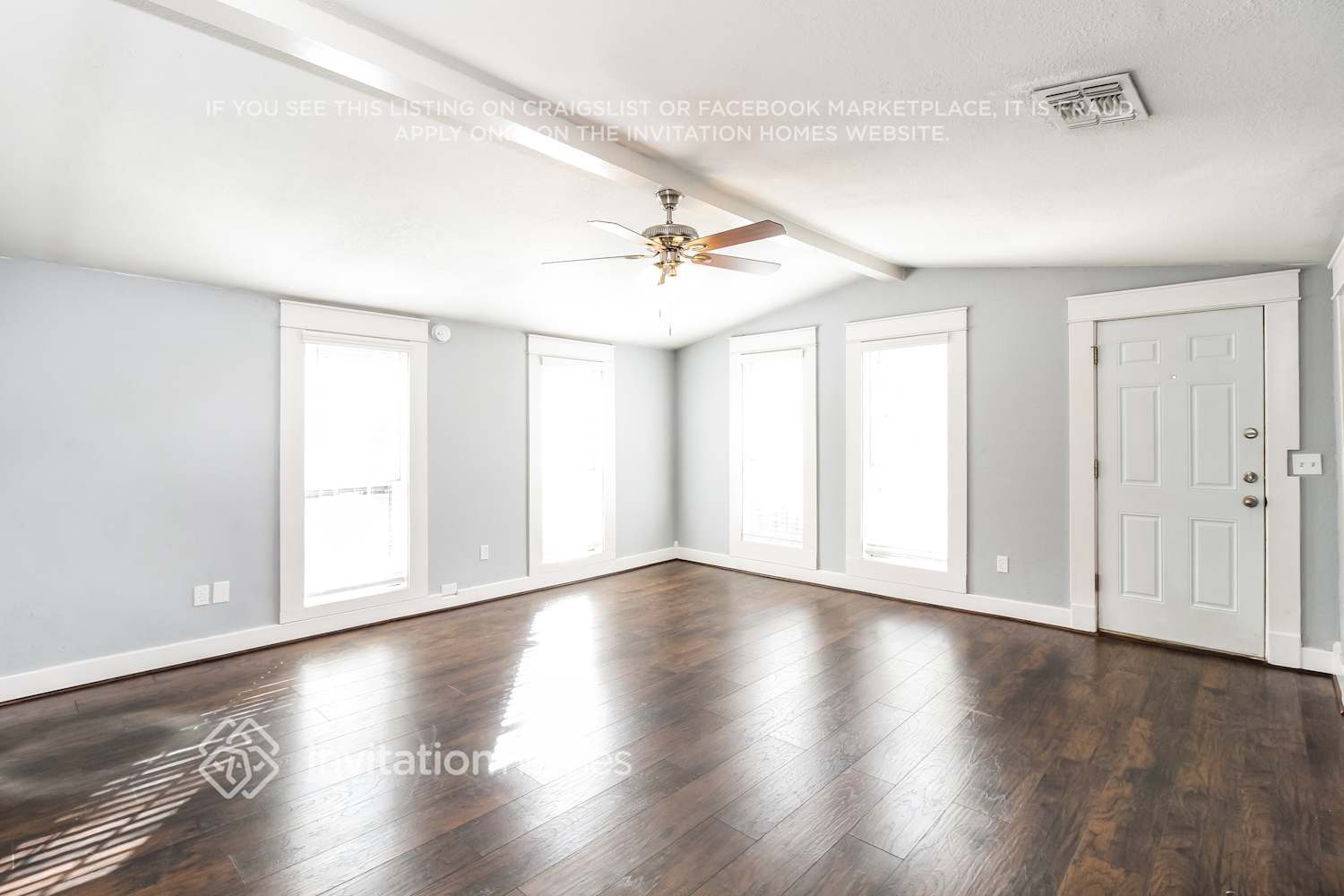 Building Photo - 500 Hill