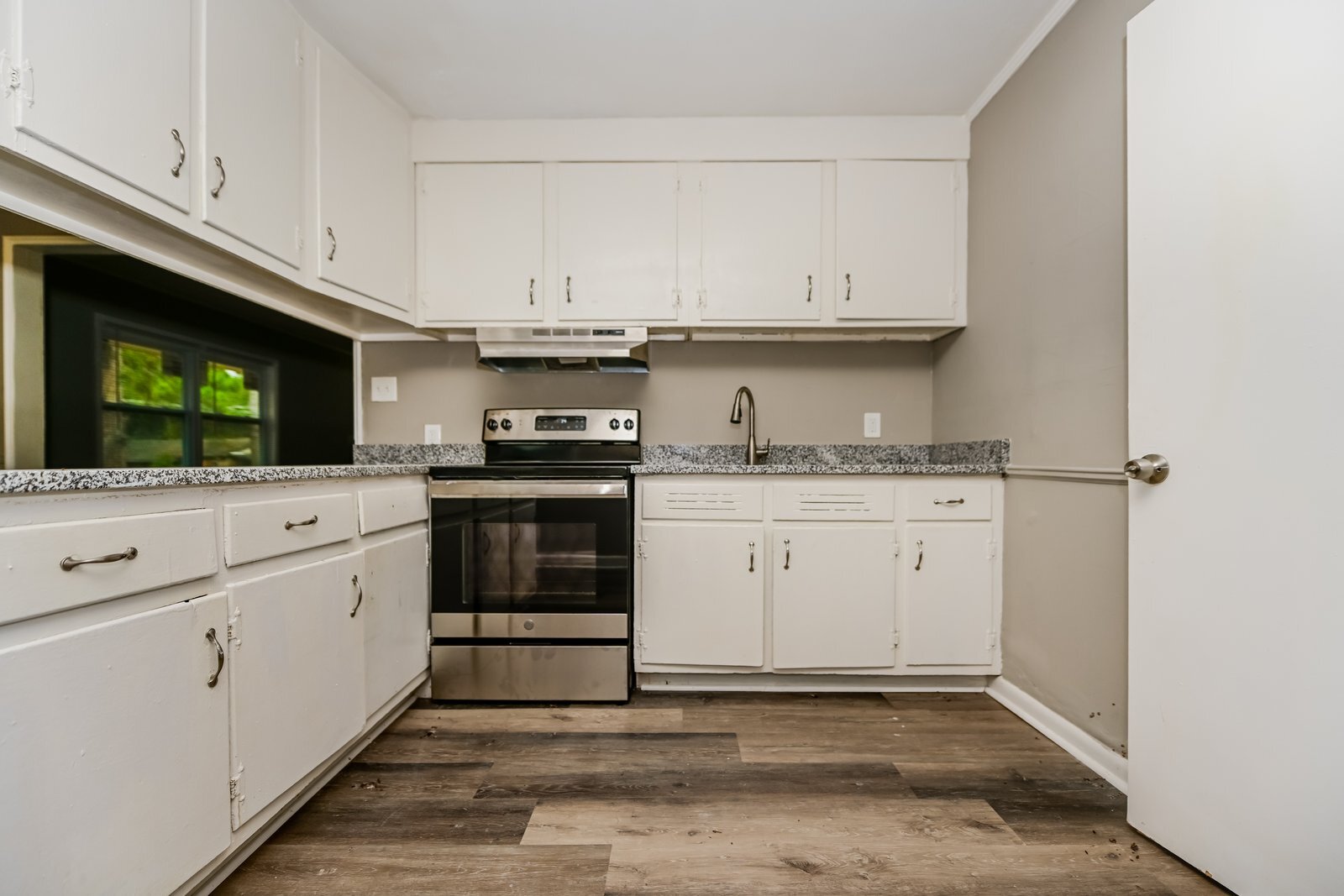 Building Photo - 3525 Travis Blvd