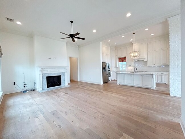 Building Photo - 4 Bedroom Home in The Preserve at Harveston