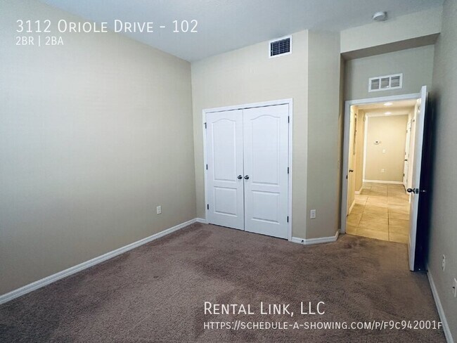 Building Photo - 3112 Oriole Dr