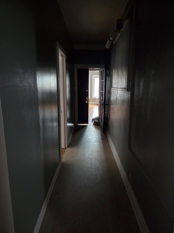 Building Photo - 7926 S Paxton Ave