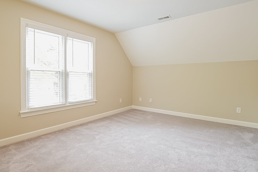 Building Photo - 900 Birkdale Dr