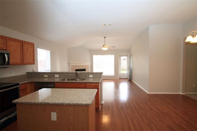 Building Photo - 824 Dixon Ln