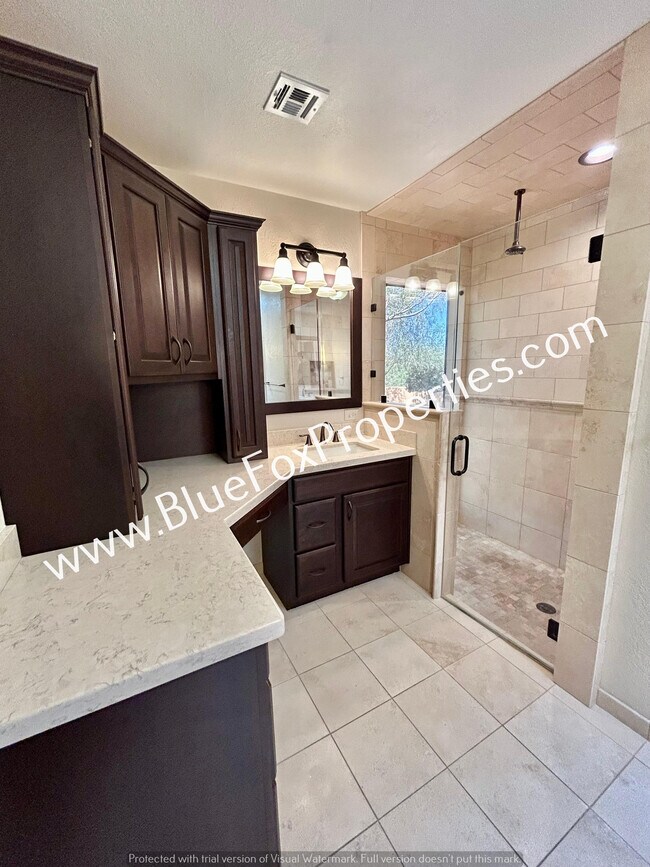 Building Photo - 4340 E Cerrada Del Charro