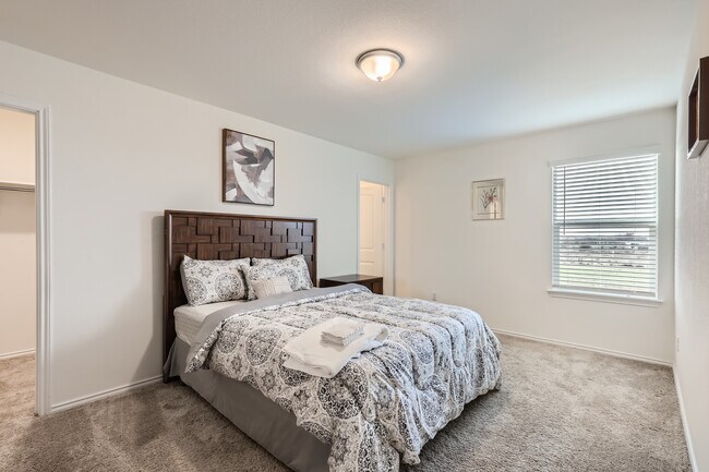 Building Photo - 2110 Goji Ln