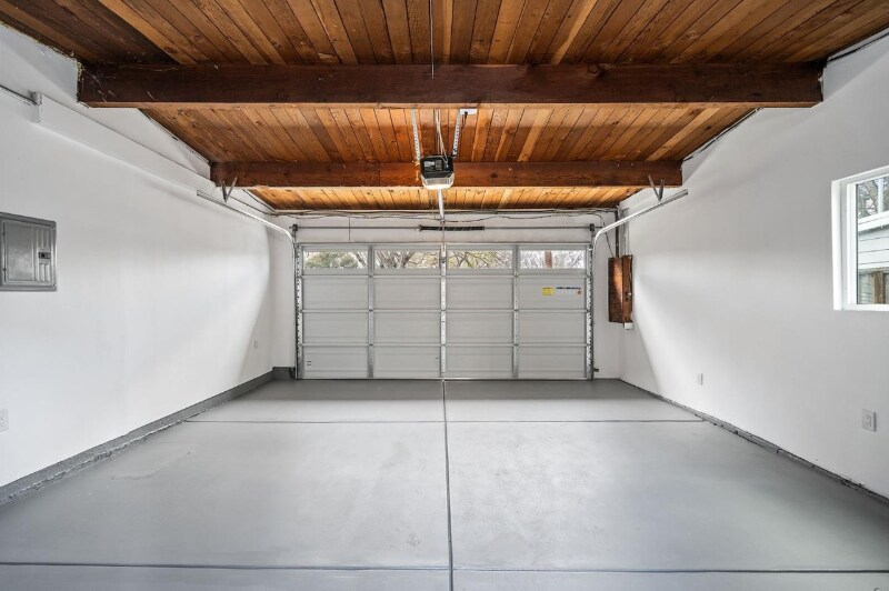 Building Photo - 1544 Cross Way