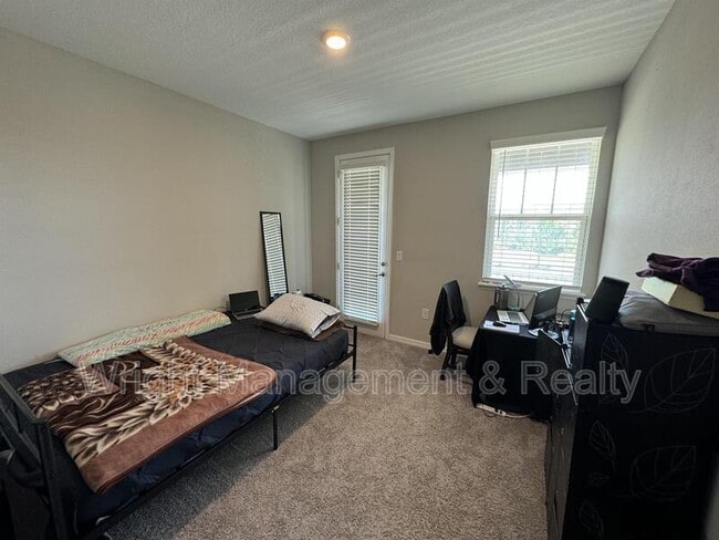 Building Photo - 13823 Rangeland Blvd
