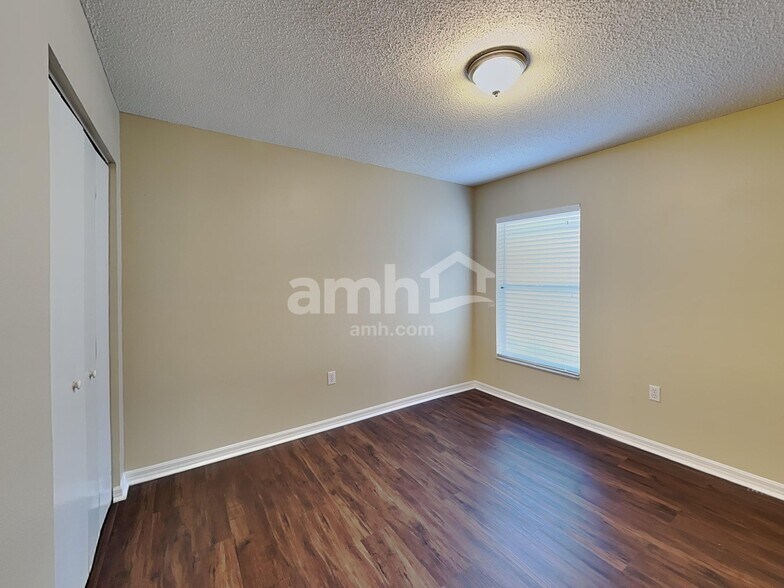 Building Photo - 7831 Chadwick Dr