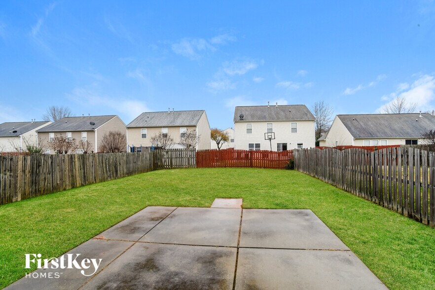 Building Photo - 3418 Charterhall Ln