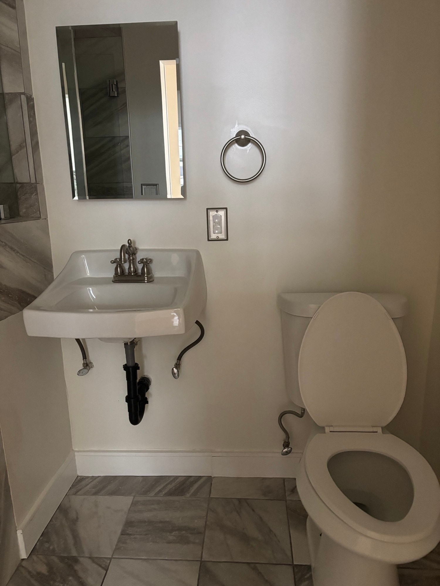 Building Photo - 958 2nd St