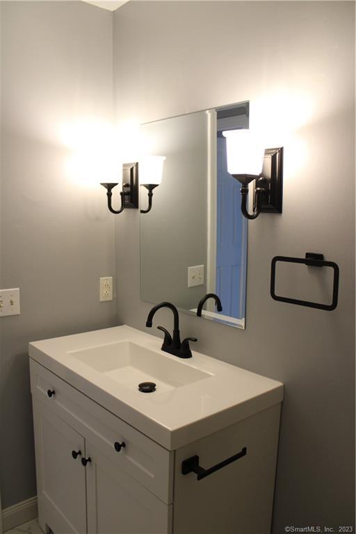 Building Photo - 36 Tinsmith Crossing