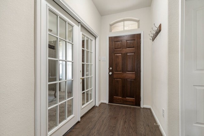 Building Photo - 1505 Heartwood Dr