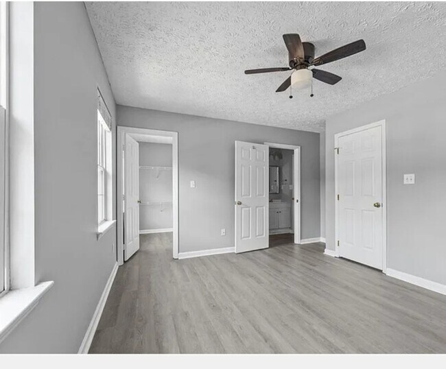 Building Photo - Excellent condition! 3 bedroom house in SE Raleigh