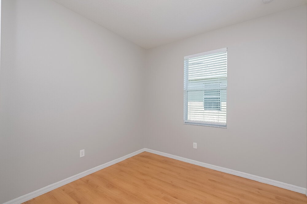 Building Photo - 1309 Oak Pond St