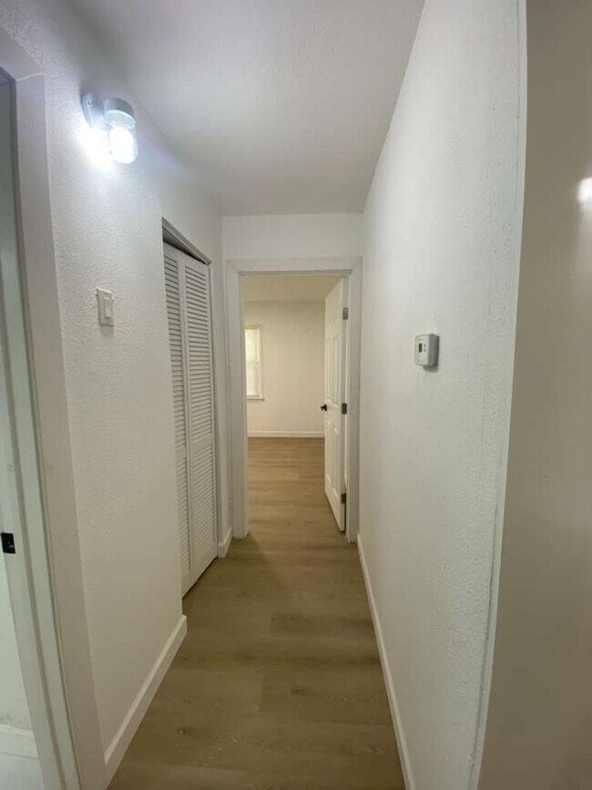 Building Photo - BEAUTIFUL HOME IN HOUSTON. MOVE IN READY!.