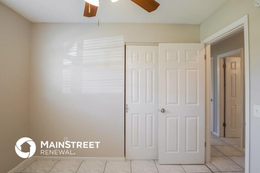 Building Photo - 4233 Anthony Ln