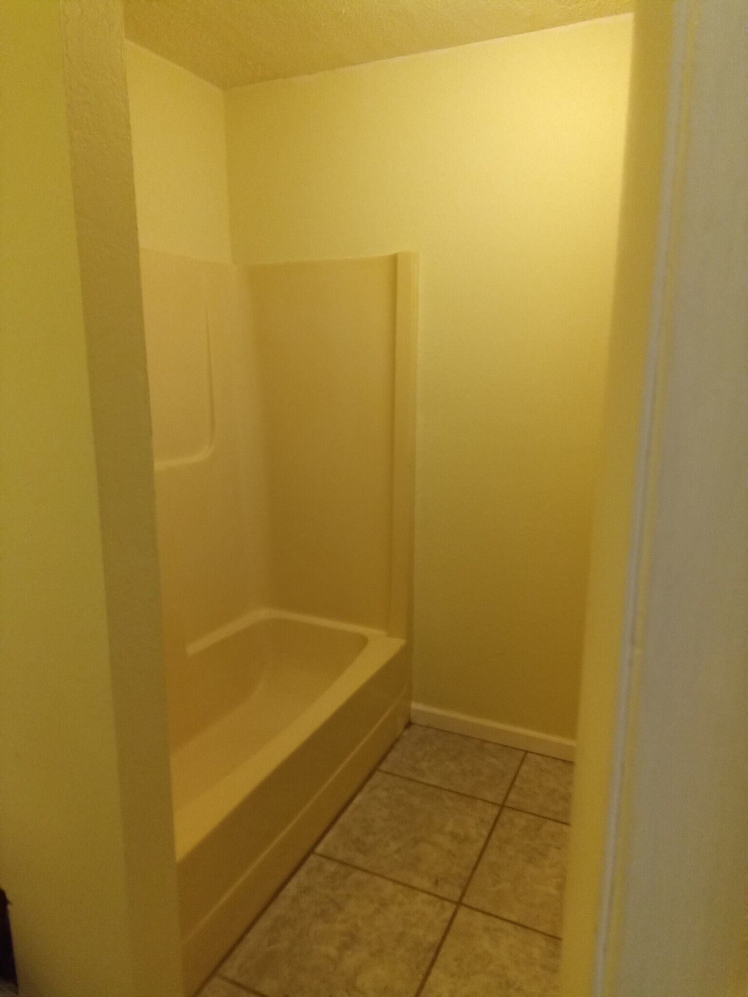 2nd bath - 14617 Sunset St