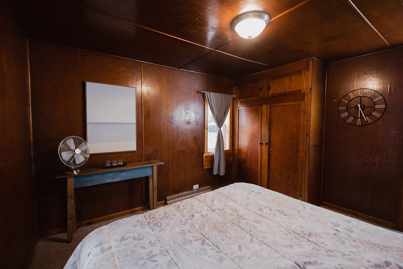 Building Photo - 7521 Water St