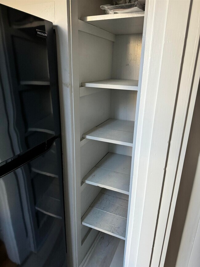 Building Photo - 3 Merrimack St