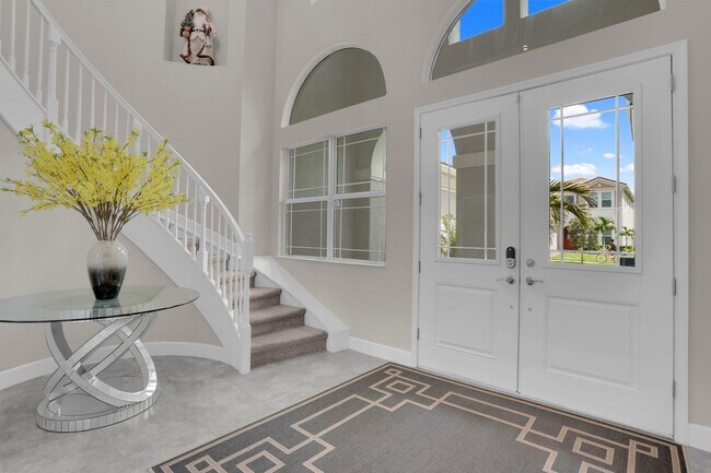 Building Photo - 15866 Orchard Dr