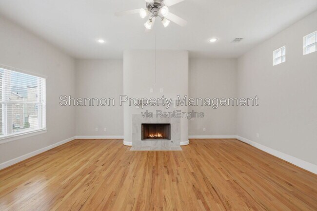 Building Photo - 11518 Main Cypress Dr