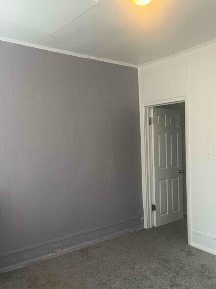 Building Photo - 2828 Ellicott Driveway