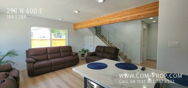 Building Photo - 290 N 600 E