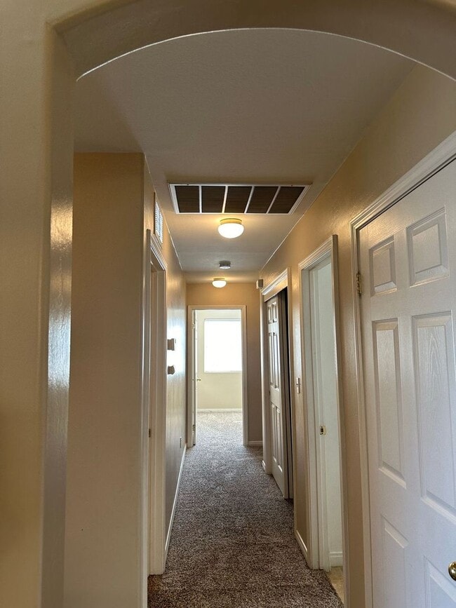 Building Photo - Northwest 3+2 + OFFICE!  Coming Soon!