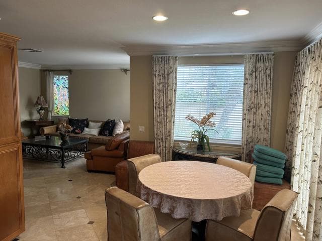 Building Photo - 6415 Calmeria Pl