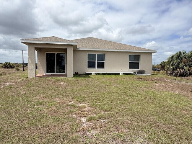 Building Photo - 126 Plantation Dr