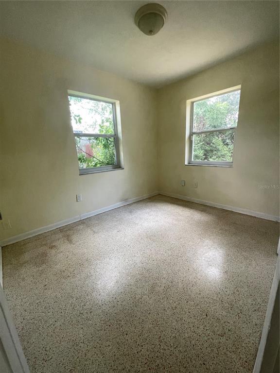 Building Photo - 1324 Whitewood Dr