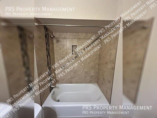 Building Photo - 6926 E Windsor Ave