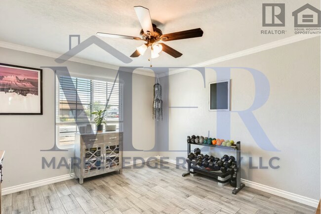 Building Photo - 2Bed/2Bath Home at SR-51/Bell Rd! $199 Mov...